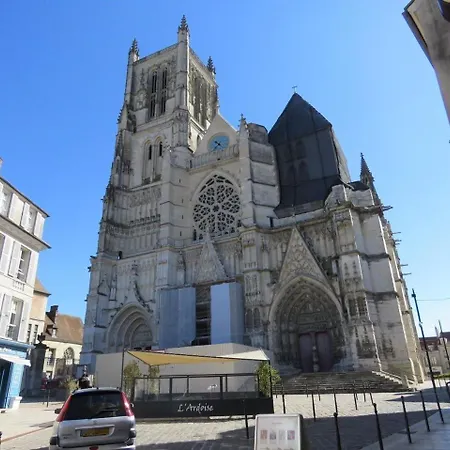 Sn9 - Centre-ville - Proche Disneyland Meaux